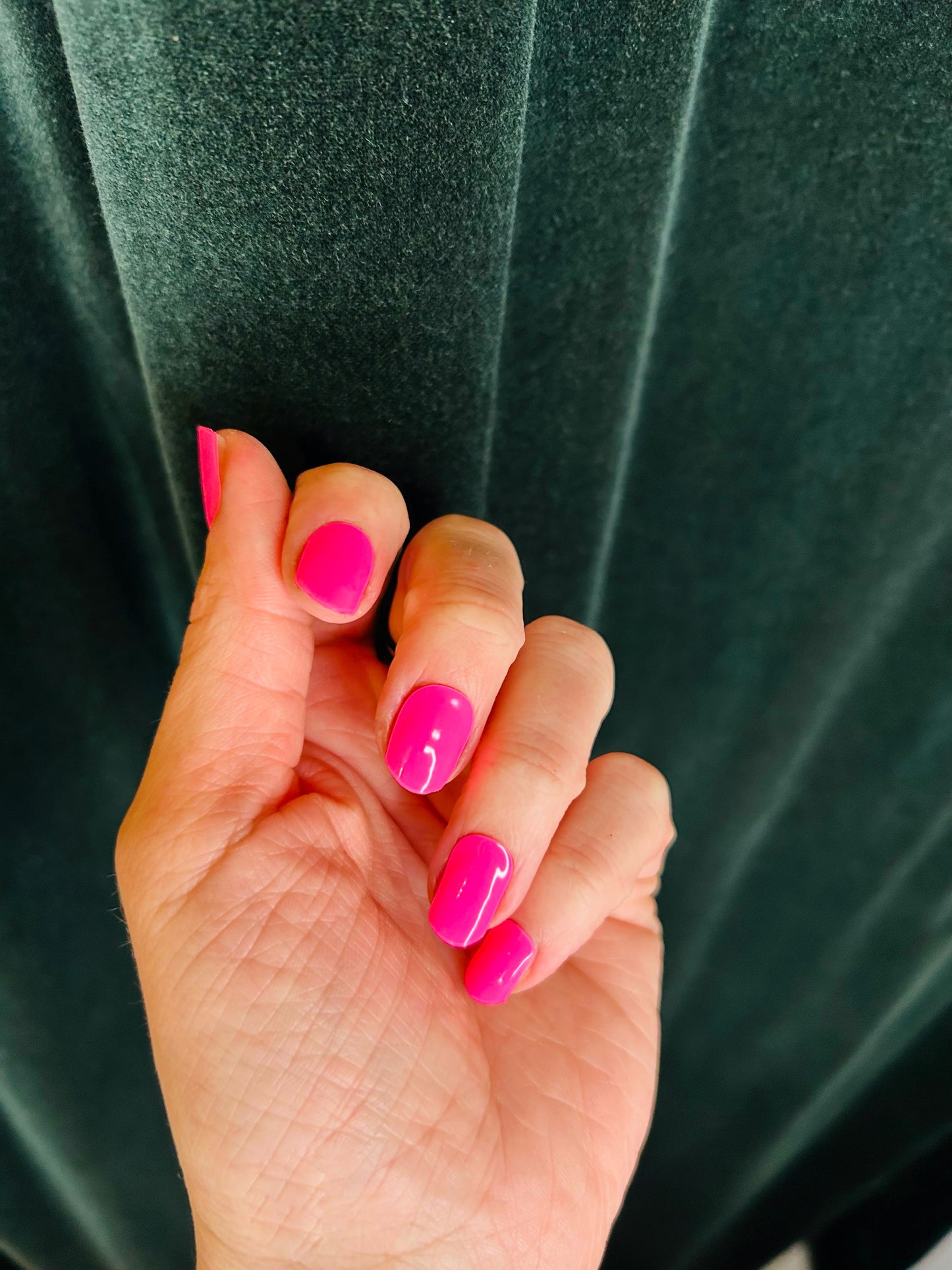 Neon Pink UV
