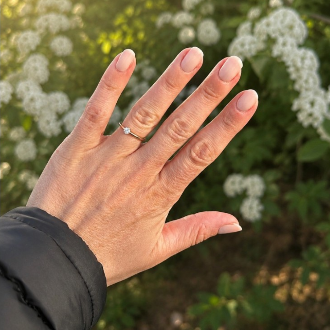 Milky Transparent UV