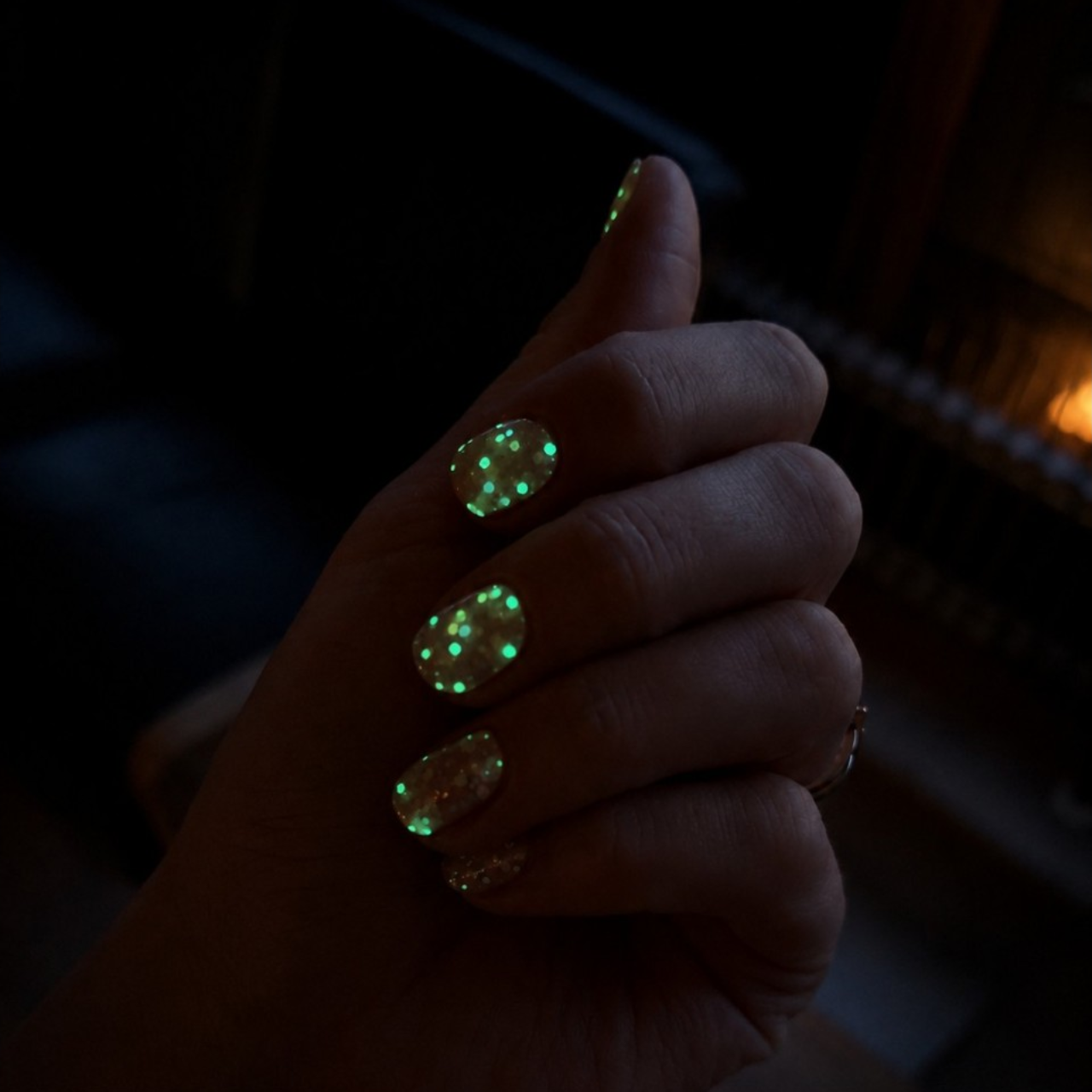 Confetti Glow UV